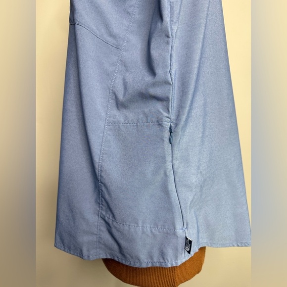 The North Face Light Blue Casual Button Down Shirt Side Pocket Size XL - Picture 3 of 10